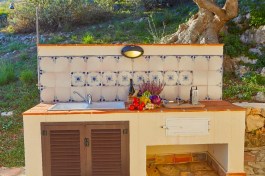 Villa Del sol in Sicily for Rent | Barbecue